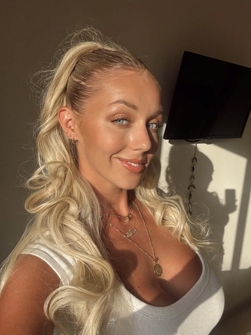 Angel (warmes Platin gesträhnt)