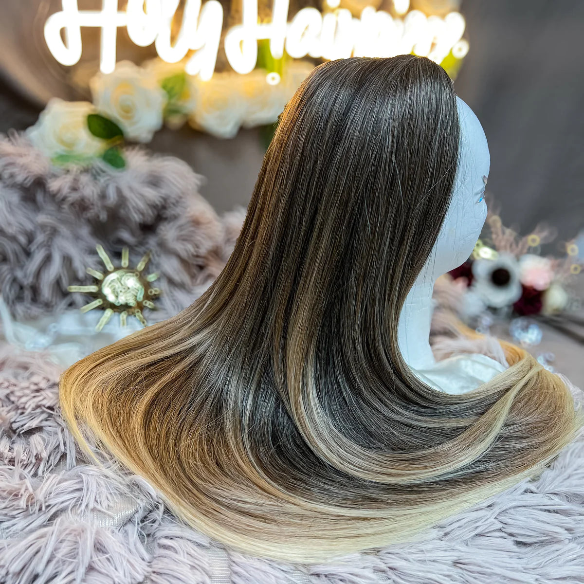 Holy (Balayage Blond)