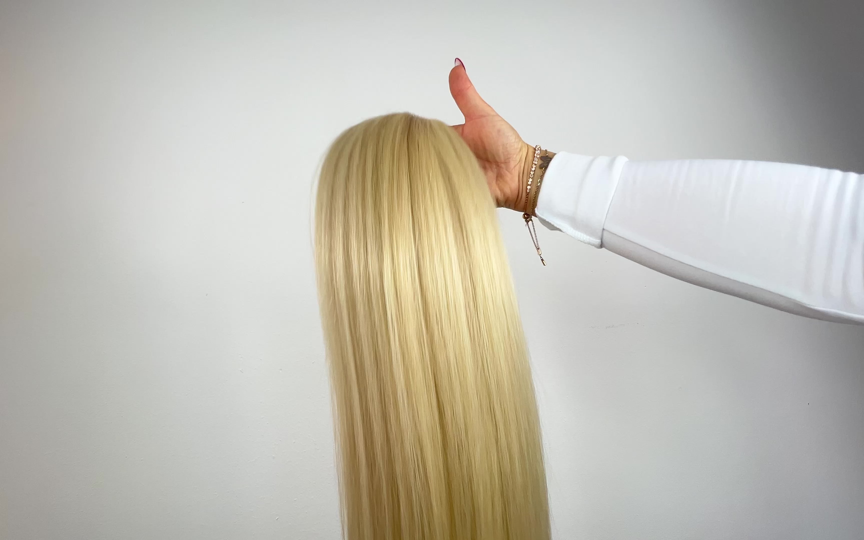 Angel (warmes Platin gesträhnt)